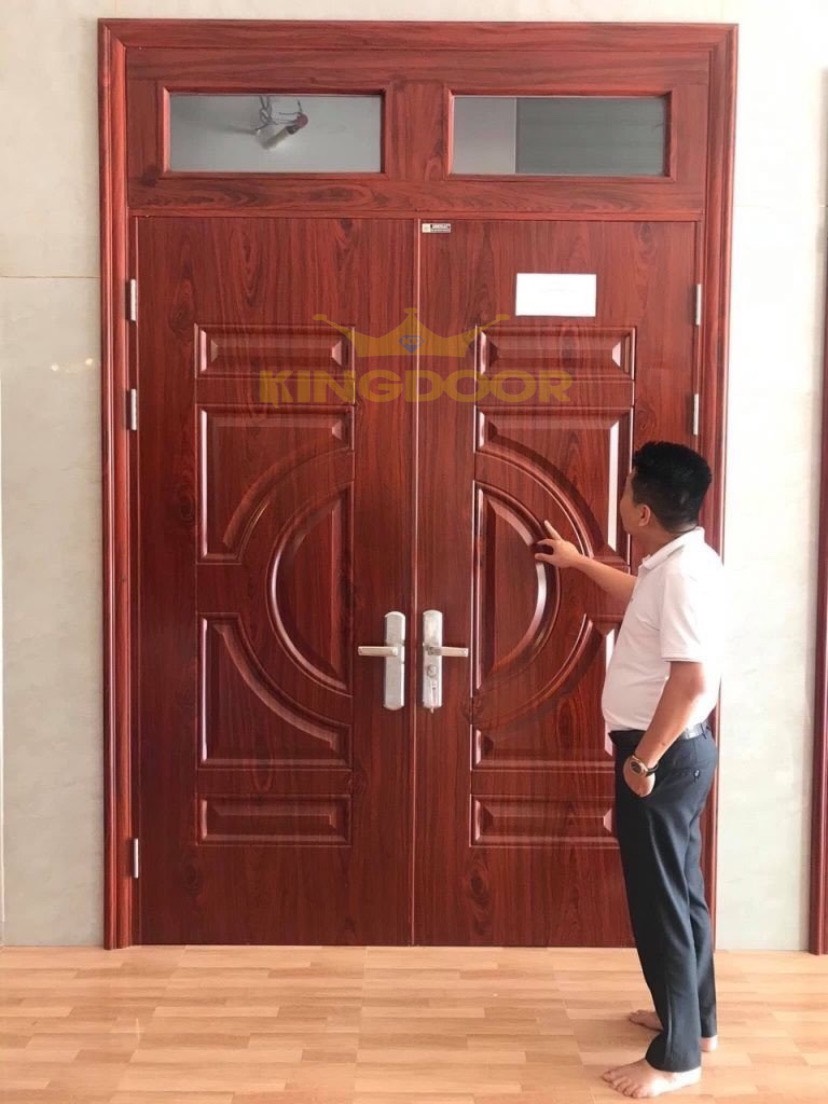 Cửa Thép Vân Gỗ Tại Quận 1 ..